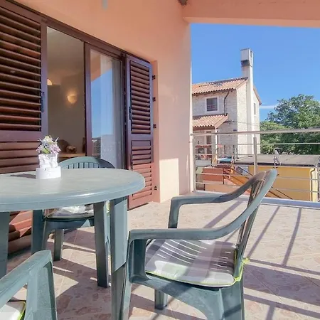 Lucijana Novigrad Istria