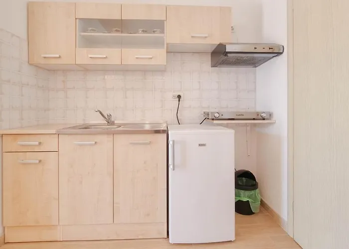 Lucijana Lejlighed Novigrad Istria